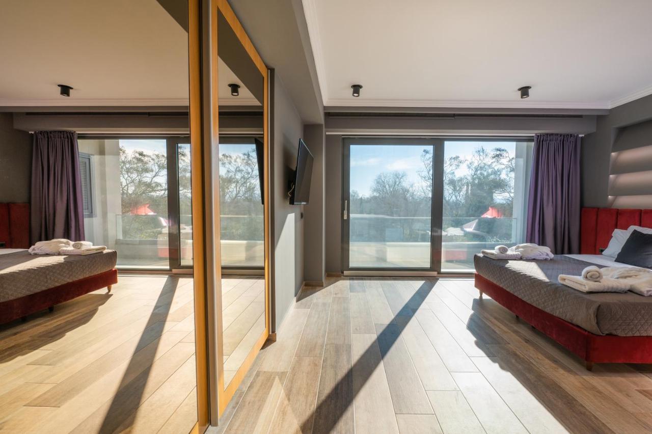 Villa Athos 古维亚 外观 照片